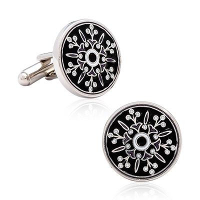 http://site.cufflinksman.com/images/cuffs/CLI-2256_Midnight_Star_Cufflinks_1.jpg
